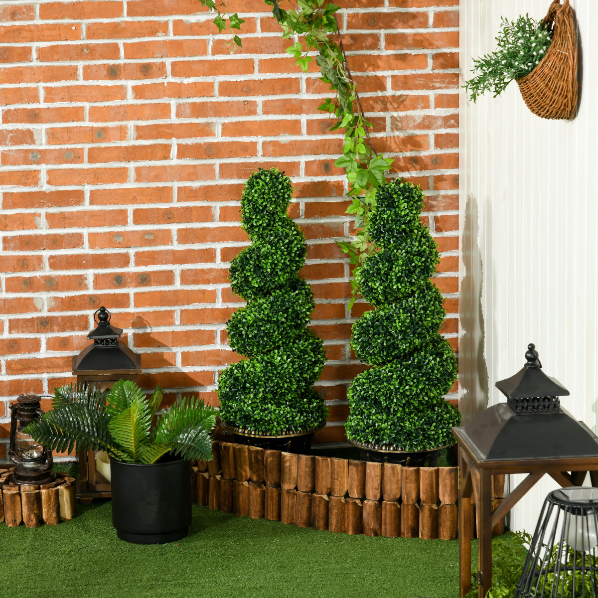 HOMCOM Set of 2 Artificial Boxwood Topiary Spiral Trees in Pots, 90cm