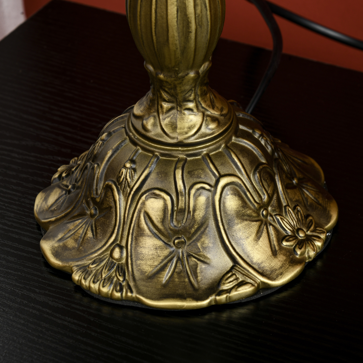 HOMCOM Stained Glass Table Lamp Antique Sunflower E27 Bulb Not Included 48cm